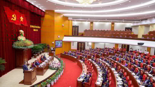 Trung ương thảo luận về phương hướng công tác nhân sự Đại hội XIV