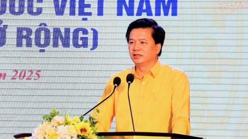 Ông Nguyễn Đình Hùng làm Phó Chủ tịch Thường trực Ủy ban MTTQ Việt Nam tỉnh Nghệ An