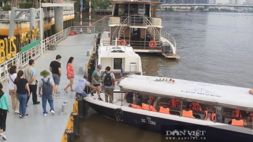 Vì sao TP.HCM giàu tiềm năng du lịch sông nước nhưng lại thiếu bến bãi, kiến nghị hoài vẫn chưa thấy?