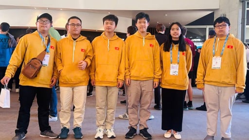 2 nam sinh Nghệ An, Hà Tĩnh vừa giành Huy chương Vàng Olympic Toán quốc tế 2025 là ai?