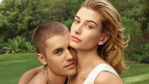 Vợ giúp Justin Bieber trả nợ