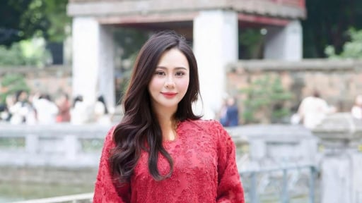 Phan Kim Oanh: Từ cô bé rửa bát thuê đến Hoa hậu đầu tiên trong lịch sử giữ vương miện 2 nhiệm kỳ