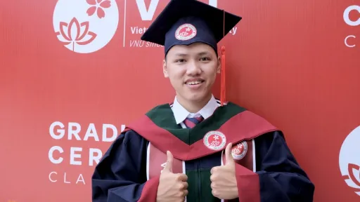 Từ TP.HCM ra Hà Nội học, nam sinh tốt nghiệp thủ khoa đại học