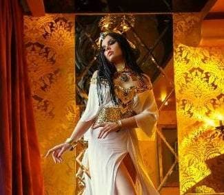 Nữ hoàng Cleopatra của Ai Cập có bí quyết làm đẹp gì khiến không ai bắt chước được?