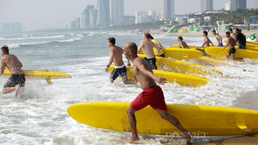 Đà Nẵng: Tuyệt đối không được chèo Sup khi thời tiết xấu