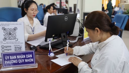 Chủ tịch Gia Lai yêu cầu không để xảy ra tình trạng 'cò giấy tờ', xử lý nghiêm cán bộ sách nhiễu 