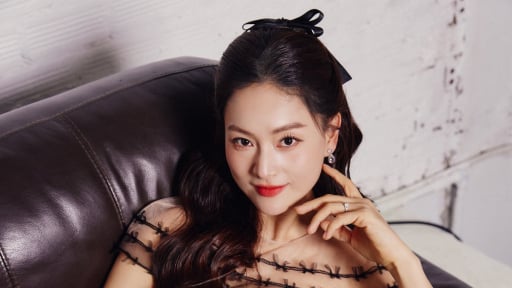 Lan Phương đang làm thủ tục ly hôn đơn phương với chồng Tây