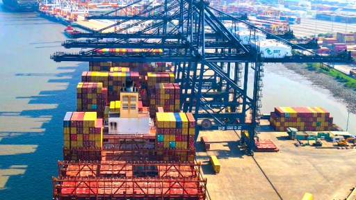 Một phường của TP.HCM được cả thế giới biết tới nhờ vai trò cảng biển quốc tế quan trọng