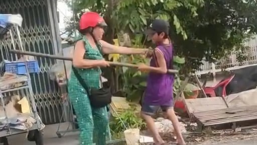 Bán không hết vé số, bé trai ở Cần Thơ bị cô ruột bạo hành  