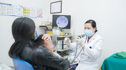 Mẹ trẻ chủ quan, con nhỏ phải nhập viện vì viêm phổi