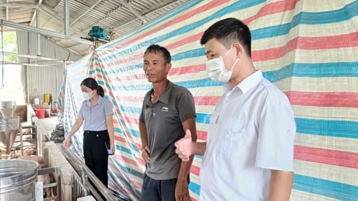 Đến một xã mới của tỉnh Lào Cai sau sáp nhập Yên Bái, thấy chuồng lợn trống không, dân 'buồi thối ruột', rõ khổ