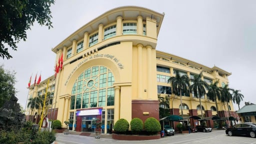 Điểm sàn tuyển sinh năm 2025 của Trường Đại học Kinh Doanh và Công nghệ Hà Nội
