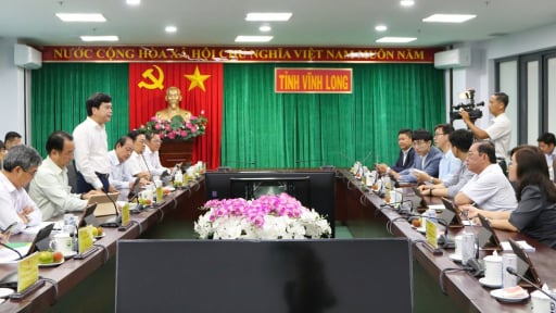 Một doanh nghiệp Hongkong-Trung Quốc tìm đến tỉnh có diện tích dừa lớn nhất Việt Nam sau sáp nhập để đầu tư