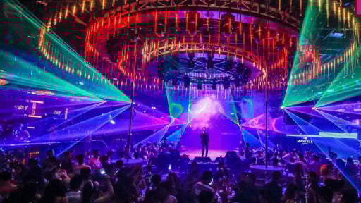 Chính phủ cho phép cắt giảm, bãi bỏ loạt thủ tục cấp phép đối với dịch vụ karaoke, vũ trường
