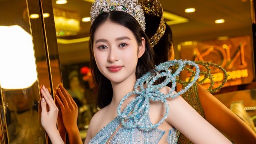 Miss Earth Vietnam 2025 Ngô Thị Trâm Anh ở tuổi 19: “Tôi chưa có người yêu…” 