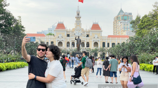 Hé lộ doanh thu khủng của ngành du lịch TP.HCM sau khi sáp nhập