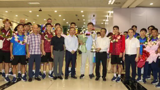 U23 Việt Nam đã về tới Hà Nội, bao giờ tập trung trở lại?