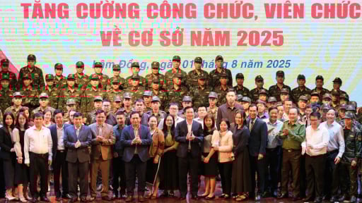 Lâm Đồng đưa “đội công tác đặc biệt” về xã, phường sau 1 tháng thực hiện chính quyền 2 cấp