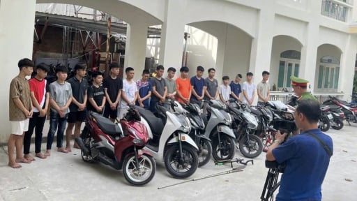 Đà Nẵng: Khởi tố 14 thanh thiếu niên mang hung khí đi gây rối trong đêm