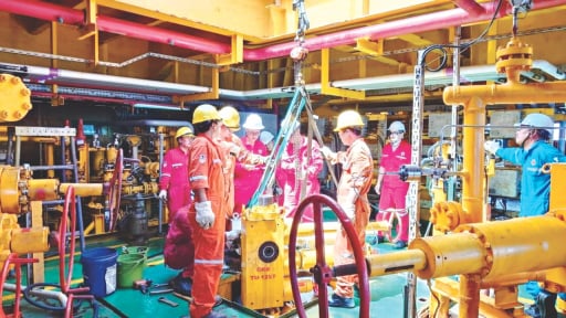 

“Một đội ngũ – Một mục tiêu”: Sức mạnh đoàn kết trong lãnh đạo toàn diện của Đảng bộ Petrovietnam