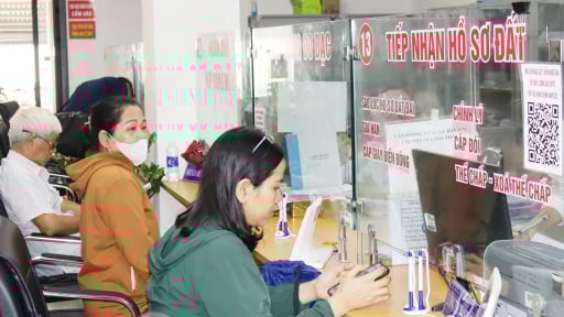 Sau sáp nhập Đồng Nai-Bình Phước, người dân Đồng Nai muốn làm hồ sơ đất đai chỉ cần đến trung tâm hành chính gần nhất