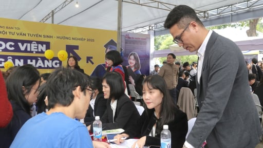 Lịch công bố điểm chuẩn Học viện Ngân hàng 2025 và dự đoán điểm chuẩn