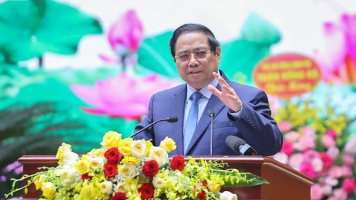 Thủ tướng gợi mở một số vấn đề để Bộ Xây dựng hoàn thiện các dự án trọng điểm