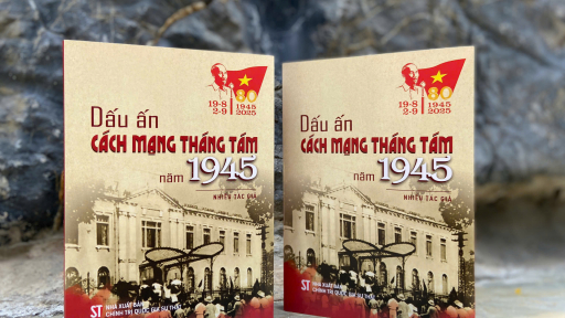 Nhận kiếm vàng từ vua Bảo Đại, cô gái Việt trói sống giặc Nhật... những dấu ấn của Cách mạng Tháng Tám 1945 