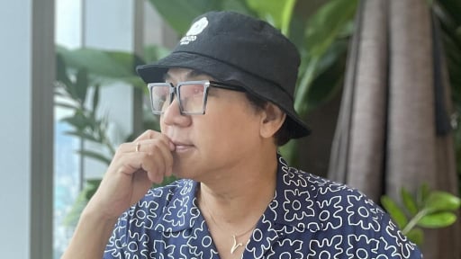 Nghệ sĩ Ưu tú Thành Lộc: 'Tôi từng tắt thở trên tay mẹ lúc 8 tháng' 