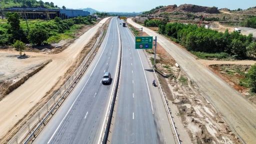 Hiện trạng cao tốc Hoà Liên - Tuý Loan vốn đầu tư hơn 2.100 tỷ đồng trước ngày thông xe