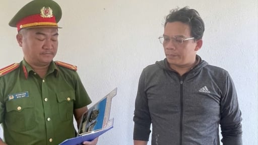 Bắt đối tượng có hành vi lừa gần 1 tỷ đồng bằng chiêu “chạy” thủ tục đất đai