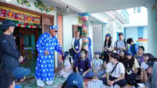 Dáng hình Việt Nam trong hồn làng Nhơn Hải