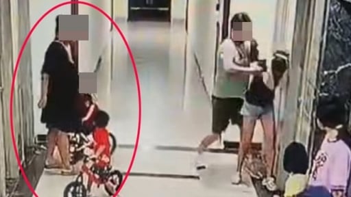 Vụ người đàn ông hành hung phụ nữ tại chung cư ở Hà Nội: Không can ngăn có chịu trách nhiệm liên đới không?