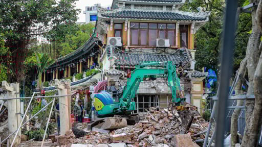 Tháo dỡ 1 phần Thuỷ Tạ - nhà hàng duy nhất nằm bên Hồ Gươm, quảng trường Đông Kinh - Nghĩa Thục sắp có diện mạo mới