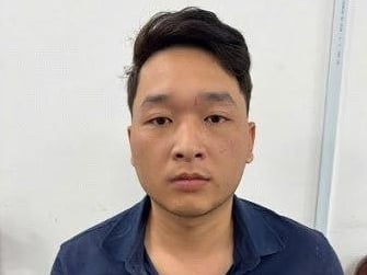 Giả tên 'Tú' rủ bạn gái mới quen đi chơi rồi cướp xe máy, điện thoại