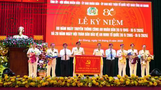 Công an tỉnh An Giang cần phát huy vai trò nòng cốt, chủ động nắm chắc tình hình, giữ vững an ninh chính trị    