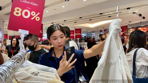 Gen Z thích mua hàng trên TikTok, thậm chí nuôi con cũng theo TikTok