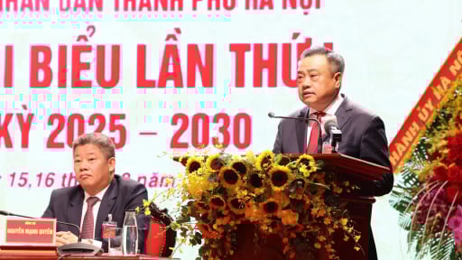 Đảng bộ UBND TP Hà Nội: Xây dựng chính quyền tinh gọn, hiệu quả, vì Nhân dân hạnh phúc