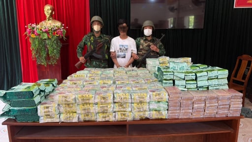 Đà Nẵng: Thu giữ gần 300kg ma túy, bắt 2 đối tượng cùng nhiều vũ khí 'nóng'