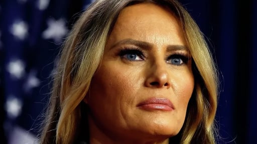 Tiết lộ bất ngờ về nội dung bức thư của vợ ông Trump gửi ông Putin 