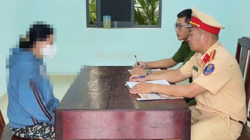Một phụ nữ ở Đắk Lắk tông người bán vé số rồi bỏ trốn