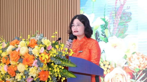 Bài phát biểu đón học sinh lớp 6 của cô hiệu trưởng ở Hà Nội khiến toàn trường 'lặng người'