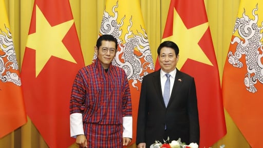 Chủ tịch nước Lương Cường hội đàm với Quốc vương Bhutan: Khuyến khích các bộ ngành, doanh nghiệp hai nước hợp tác