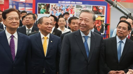 Tổng Bí thư Tô Lâm, Thủ tướng Phạm Minh Chính tham quan Trung tâm triển lãm lớn nhất Đông Nam Á