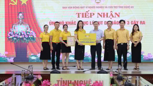 PVcomBank hỗ trợ nhân dân Nghệ An 1 tỷ đồng khắc phục hậu quả bão số 3 (bão Wipha)