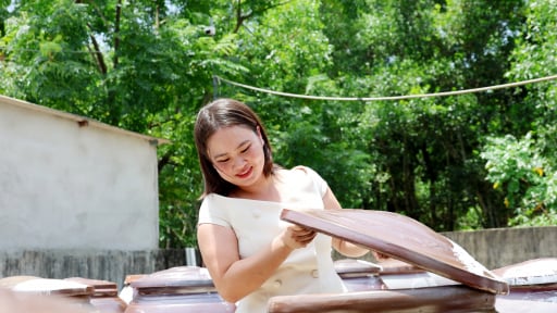 Bà giám đốc nông dân Hà Tĩnh ứng dụng chuyển đổi số, xuất khẩu nước mắm ngon sang Úc, thu gần 20 tỷ/năm