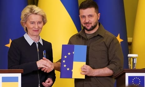 Đưa Ukraine vào EU, canh bạc liều lĩnh có thể kéo cả châu Âu xuống hố chiến tranh đẫm máu và suy tàn