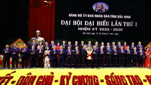 Ra mắt Ban Chấp hành Đảng bộ UBND tỉnh Bắc Ninh, ông Vương Quốc Tuấn làm Bí thư Đảng ủy