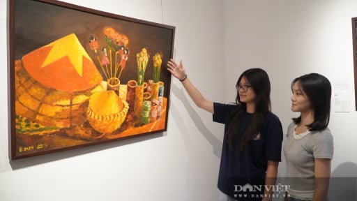Đằng sau loạt tranh sơn dầu của học sinh Hà Nội: Có bức được trả giá cao bất ngờ, khách tham quan phải thốt lên điều này