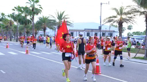 Hàng ngàn runner tham gia Giải chạy “Hành trình 80 năm – Vì an ninh Tổ quốc”